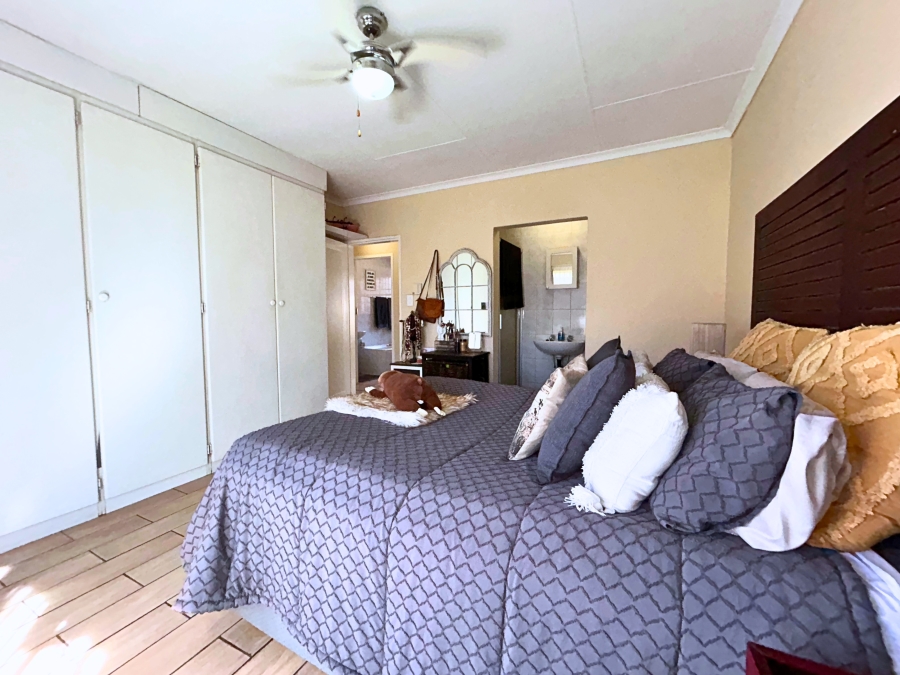 3 Bedroom Property for Sale in Hennopspark Gauteng