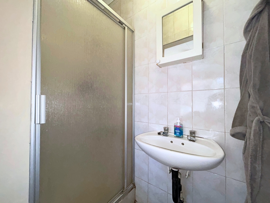 3 Bedroom Property for Sale in Hennopspark Gauteng