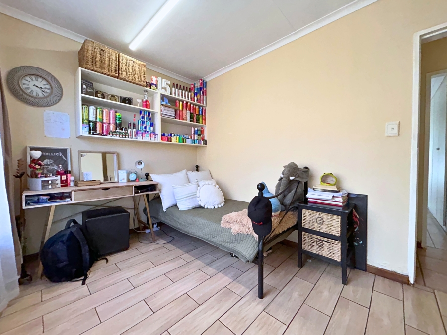 3 Bedroom Property for Sale in Hennopspark Gauteng