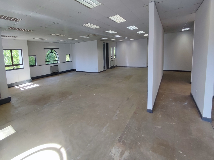 To Let Commercial Property for Rent in Hyde Park Gauteng