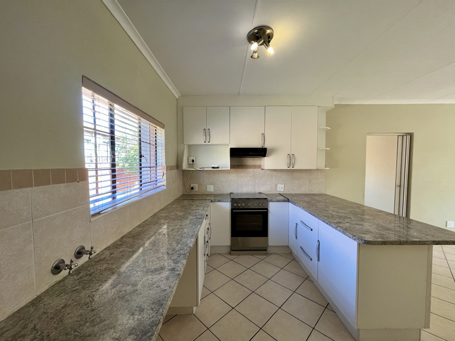 4 Bedroom Property for Sale in Mooikloof Ridge Gauteng