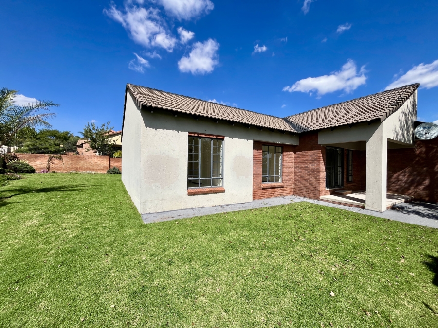 4 Bedroom Property for Sale in Mooikloof Ridge Gauteng