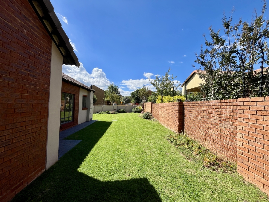 4 Bedroom Property for Sale in Mooikloof Ridge Gauteng