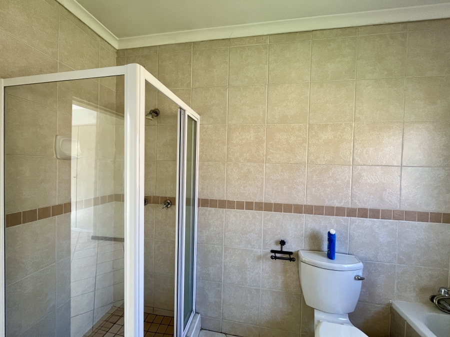 4 Bedroom Property for Sale in Mooikloof Ridge Gauteng