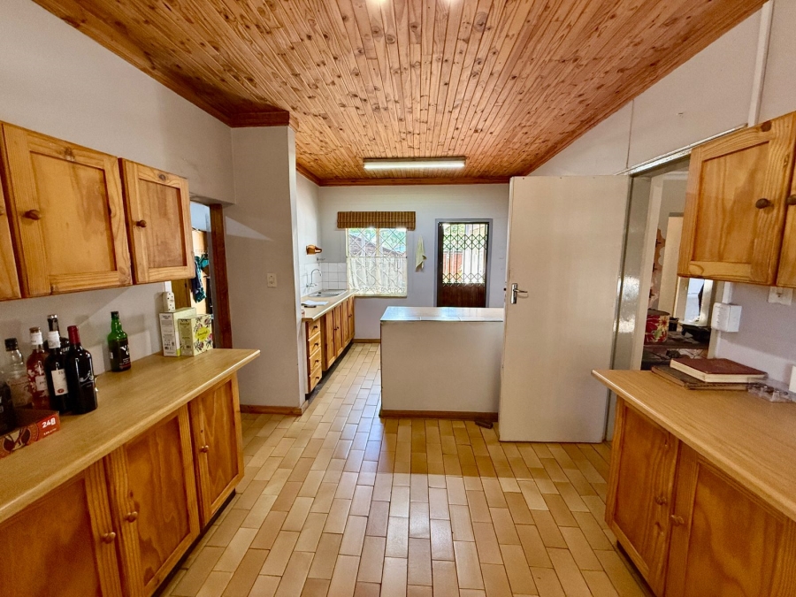 4 Bedroom Property for Sale in Tileba Gauteng