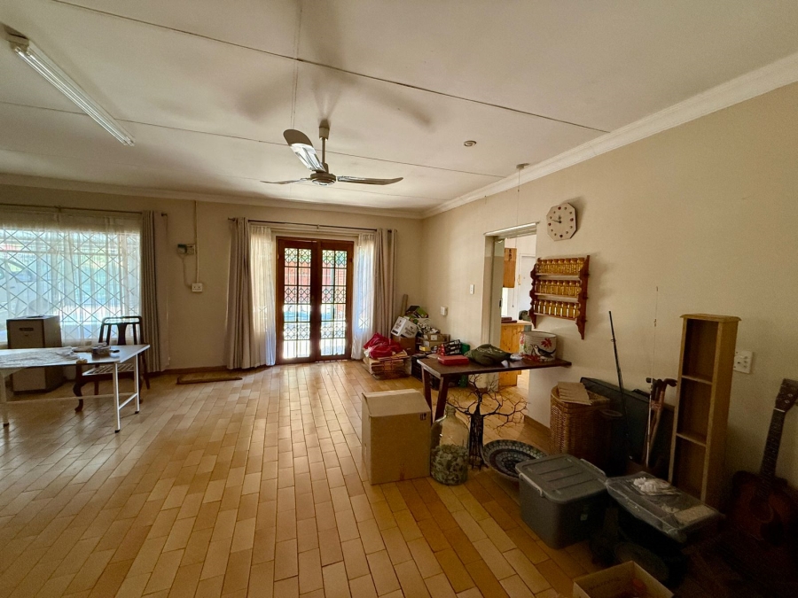 4 Bedroom Property for Sale in Tileba Gauteng