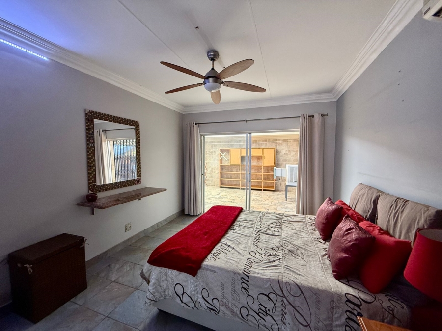 4 Bedroom Property for Sale in Tileba Gauteng