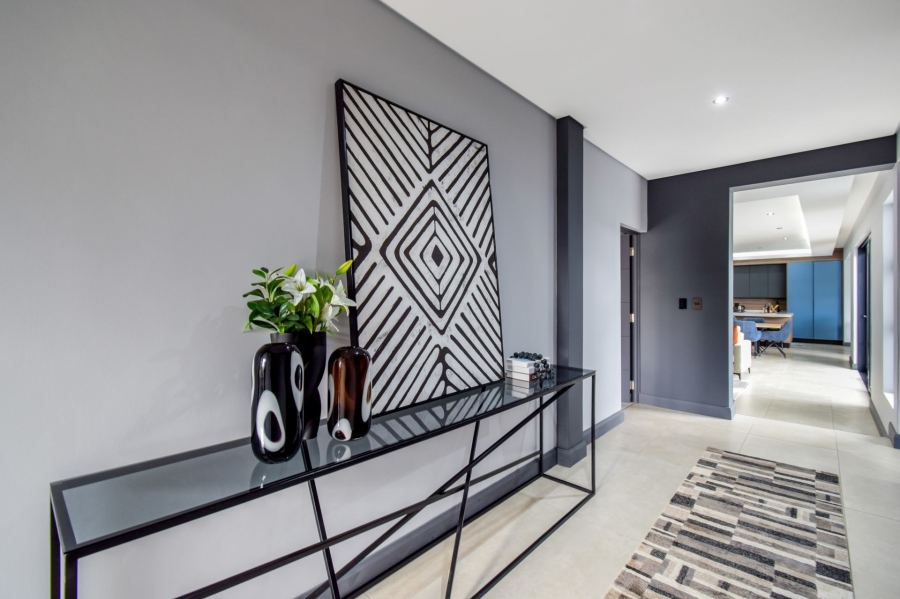 To Let 4 Bedroom Property for Rent in Midstream Heights Gauteng