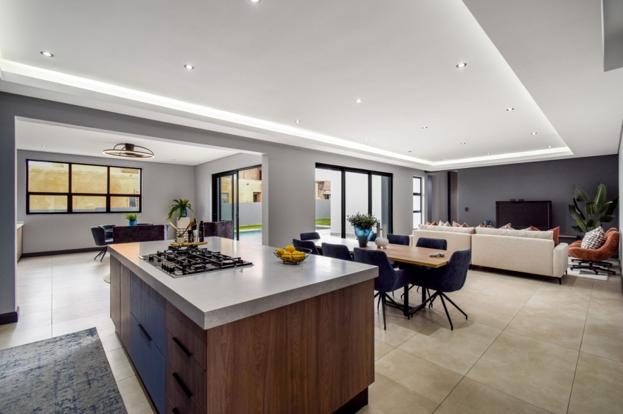 To Let 4 Bedroom Property for Rent in Midstream Heights Gauteng