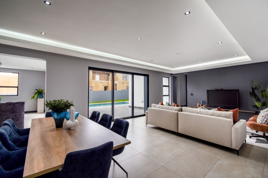 To Let 4 Bedroom Property for Rent in Midstream Heights Gauteng