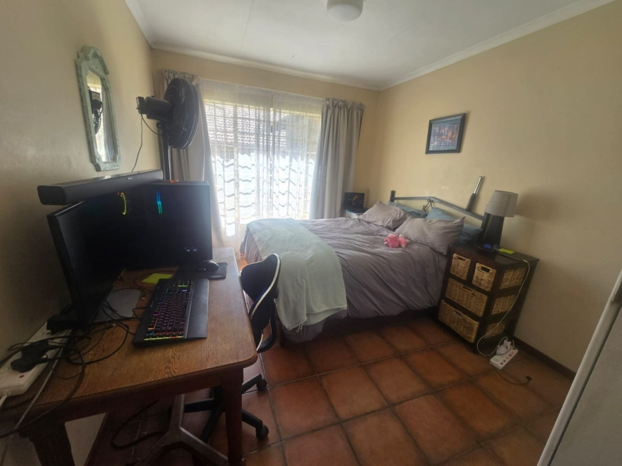 3 Bedroom Property for Sale in Annlin Gauteng