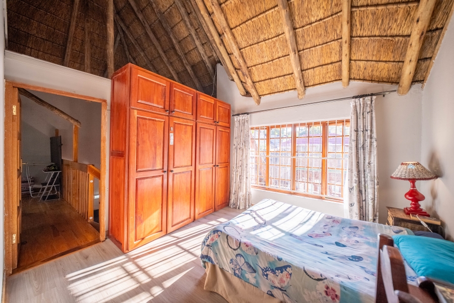 3 Bedroom Property for Sale in Faerie Glen Gauteng