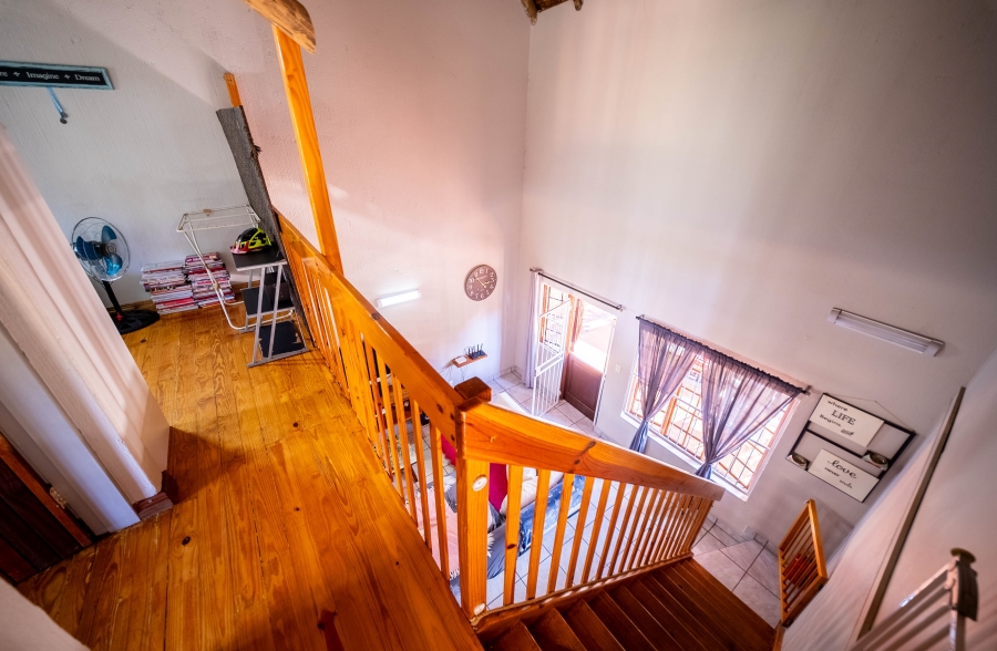3 Bedroom Property for Sale in Faerie Glen Gauteng