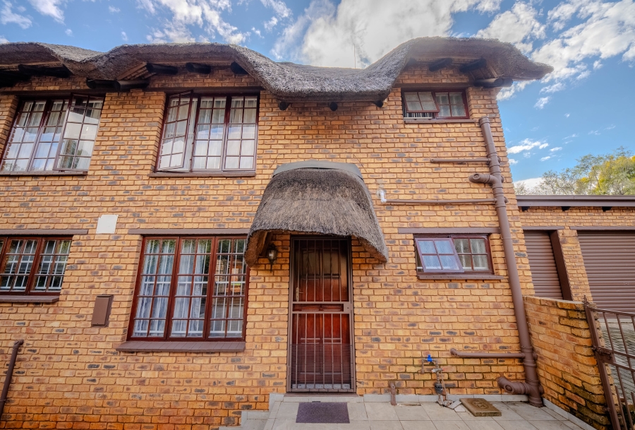 3 Bedroom Property for Sale in Faerie Glen Gauteng