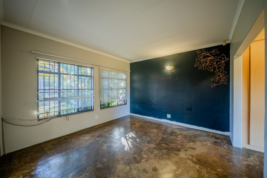 4 Bedroom Property for Sale in Garsfontein Gauteng