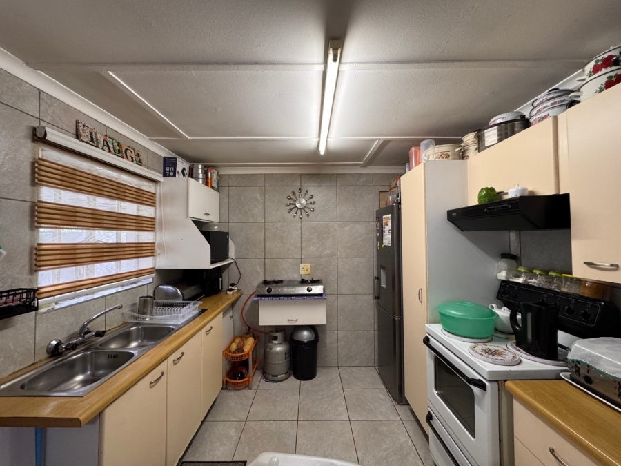 2 Bedroom Property for Sale in Bryanston Gauteng