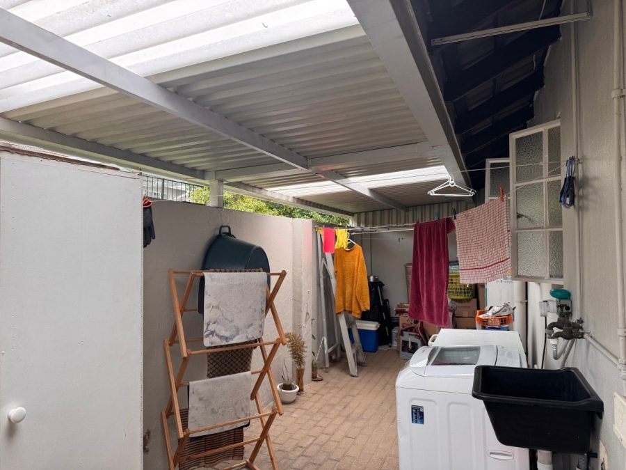 2 Bedroom Property for Sale in Bryanston Gauteng