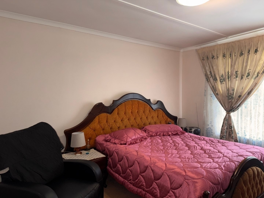 2 Bedroom Property for Sale in Bryanston Gauteng