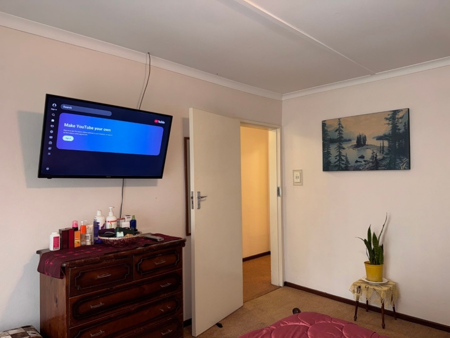 2 Bedroom Property for Sale in Bryanston Gauteng