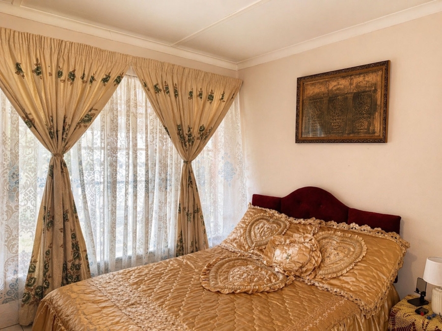 2 Bedroom Property for Sale in Bryanston Gauteng