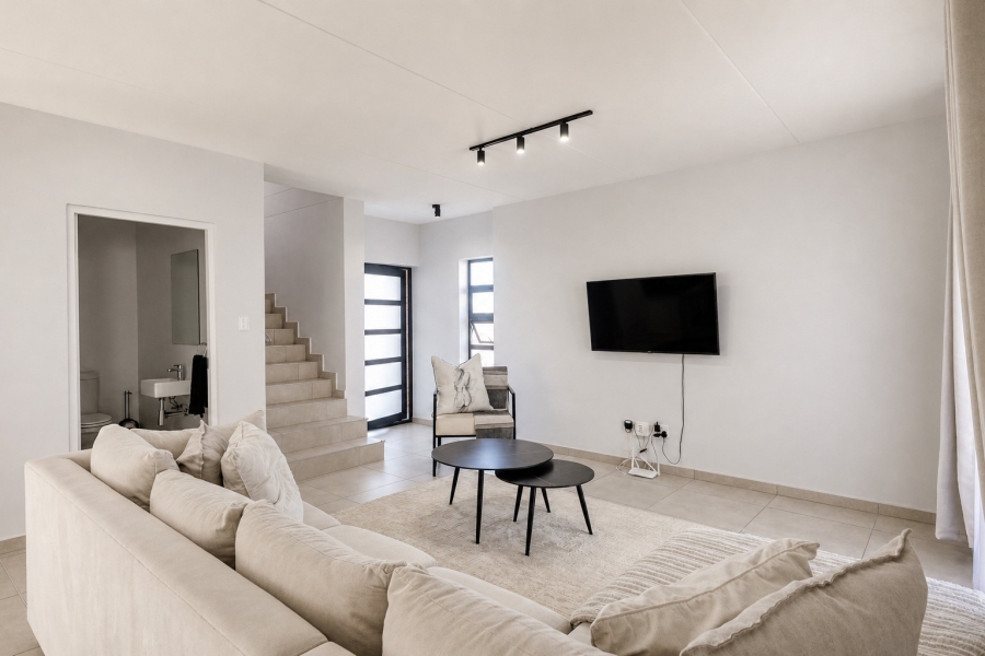 4 Bedroom Property for Sale in Broadacres Gauteng