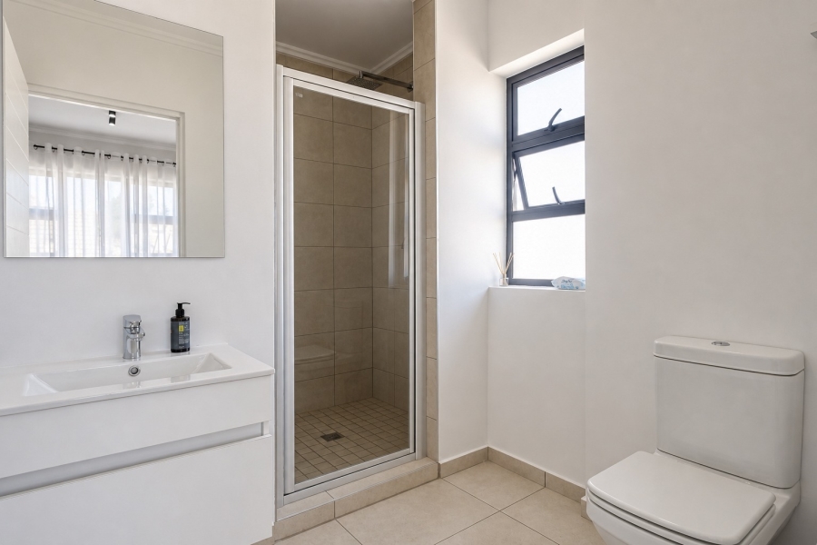 4 Bedroom Property for Sale in Broadacres Gauteng