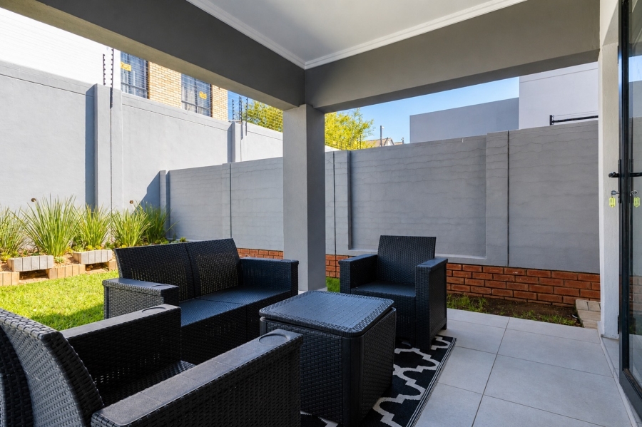 4 Bedroom Property for Sale in Broadacres Gauteng