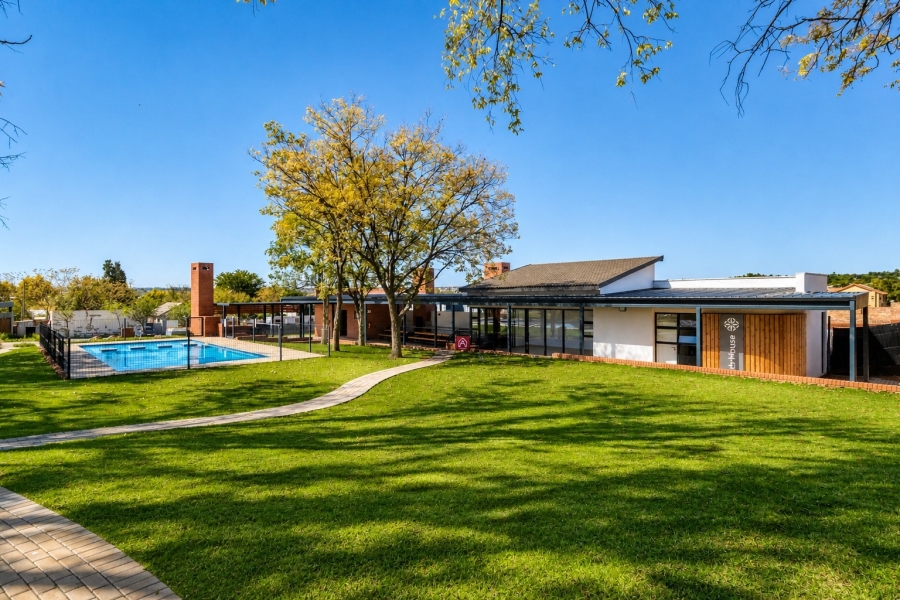 4 Bedroom Property for Sale in Broadacres Gauteng