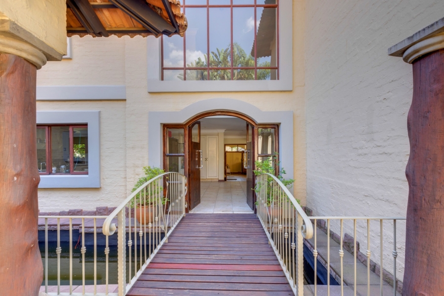 5 Bedroom Property for Sale in Dainfern Golf Estate Gauteng
