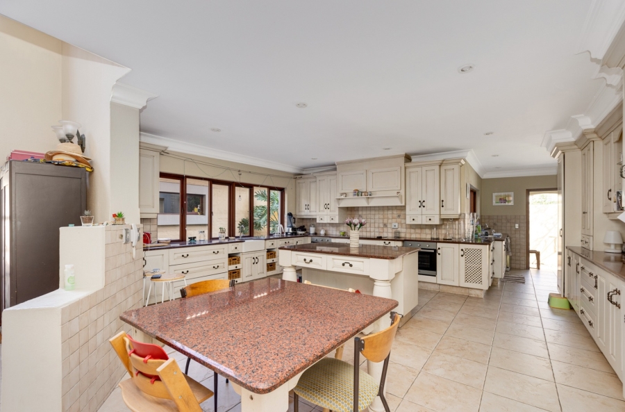 5 Bedroom Property for Sale in Dainfern Golf Estate Gauteng