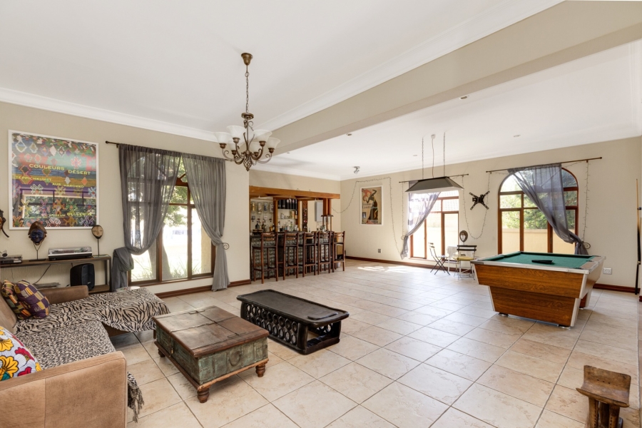 5 Bedroom Property for Sale in Dainfern Golf Estate Gauteng