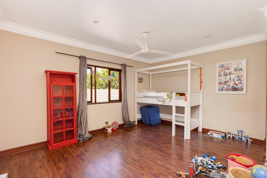 5 Bedroom Property for Sale in Dainfern Golf Estate Gauteng