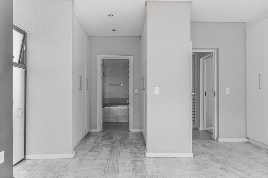 To Let 4 Bedroom Property for Rent in Craigavon Gauteng