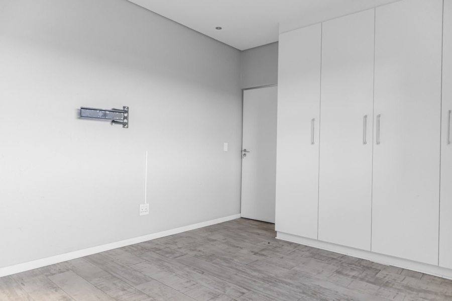 To Let 4 Bedroom Property for Rent in Craigavon Gauteng