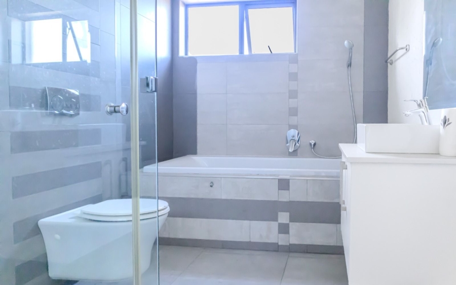 To Let 4 Bedroom Property for Rent in Craigavon Gauteng