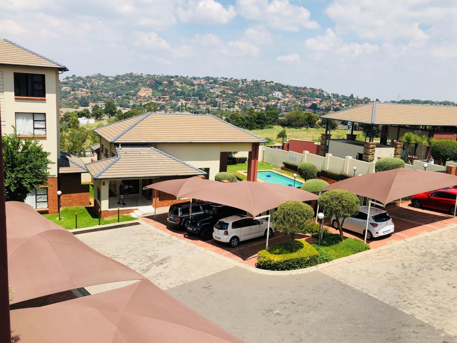 To Let 2 Bedroom Property for Rent in Oakdene Gauteng