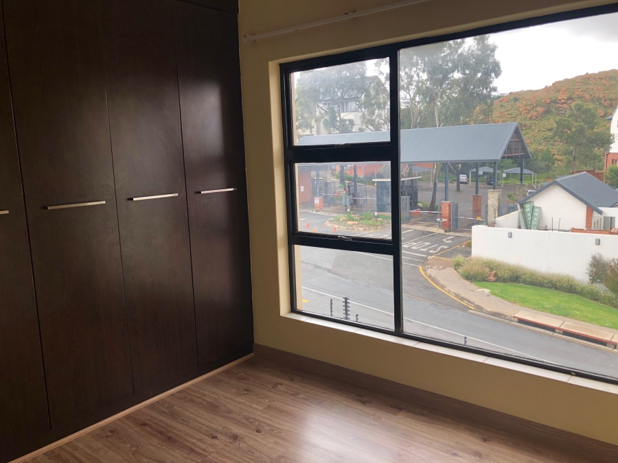 To Let 2 Bedroom Property for Rent in Oakdene Gauteng