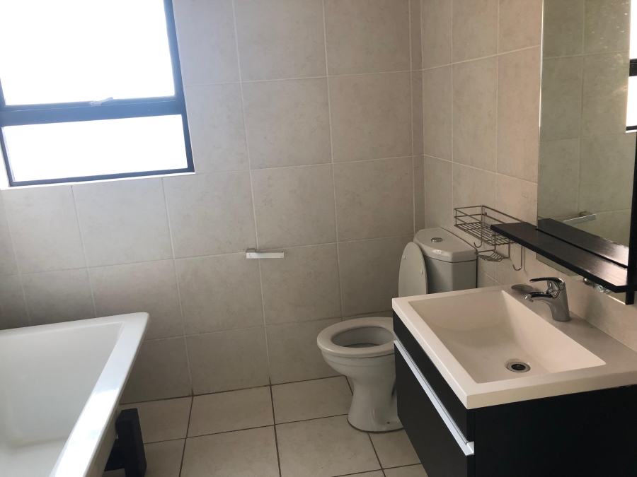 To Let 2 Bedroom Property for Rent in Oakdene Gauteng