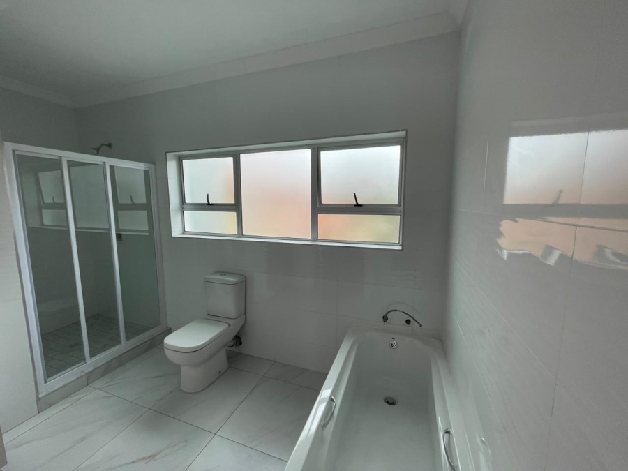 To Let 5 Bedroom Property for Rent in Sagewood Gauteng