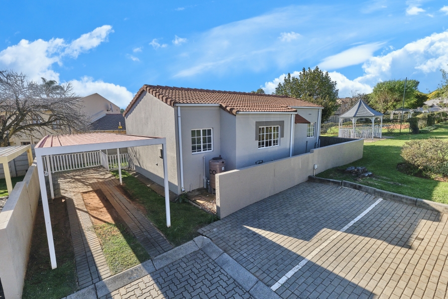 2 Bedroom Property for Sale in Fairland Gauteng