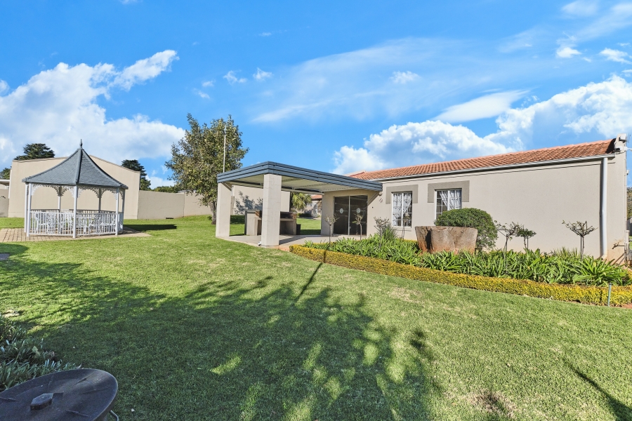 2 Bedroom Property for Sale in Fairland Gauteng
