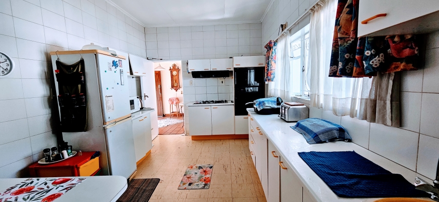 4 Bedroom Property for Sale in Three Rivers Proper Gauteng