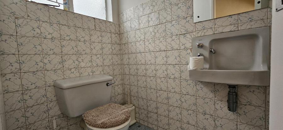 4 Bedroom Property for Sale in Three Rivers Proper Gauteng