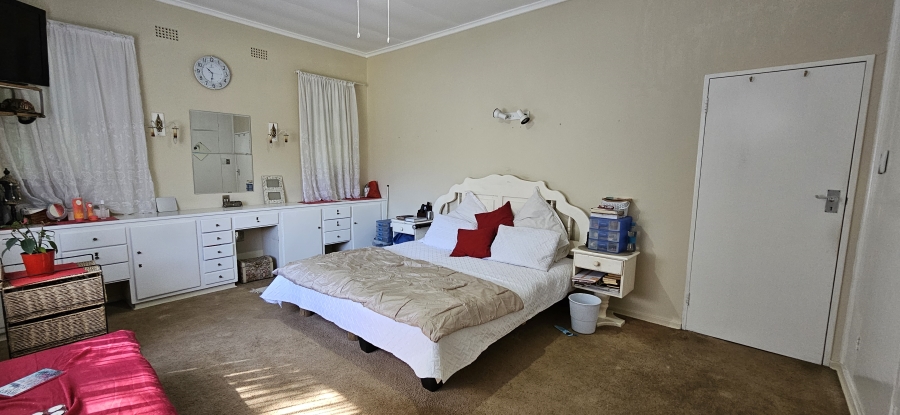 4 Bedroom Property for Sale in Three Rivers Proper Gauteng