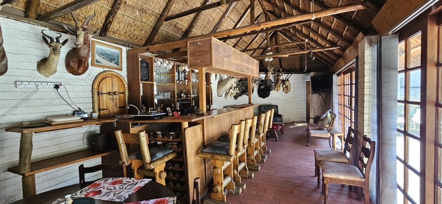 4 Bedroom Property for Sale in Three Rivers Proper Gauteng