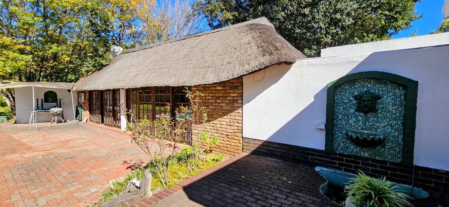 4 Bedroom Property for Sale in Three Rivers Proper Gauteng