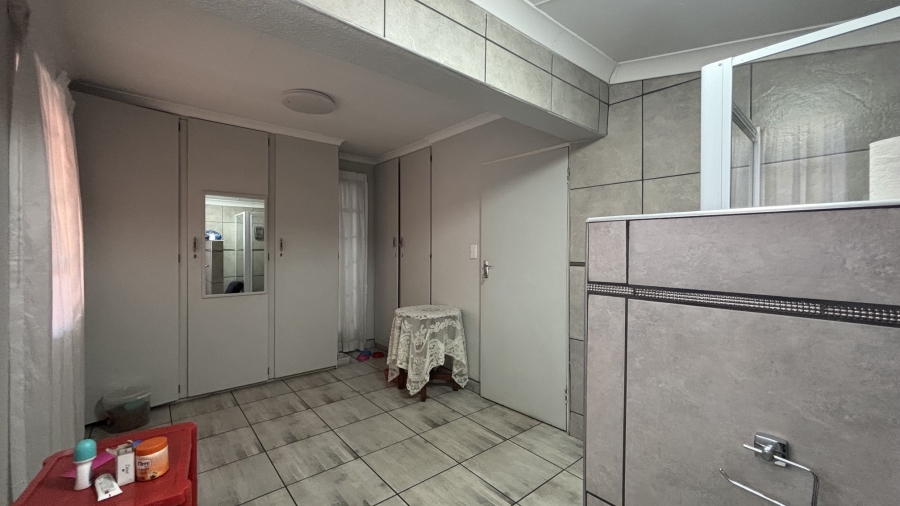 2 Bedroom Property for Sale in Duncanville Gauteng