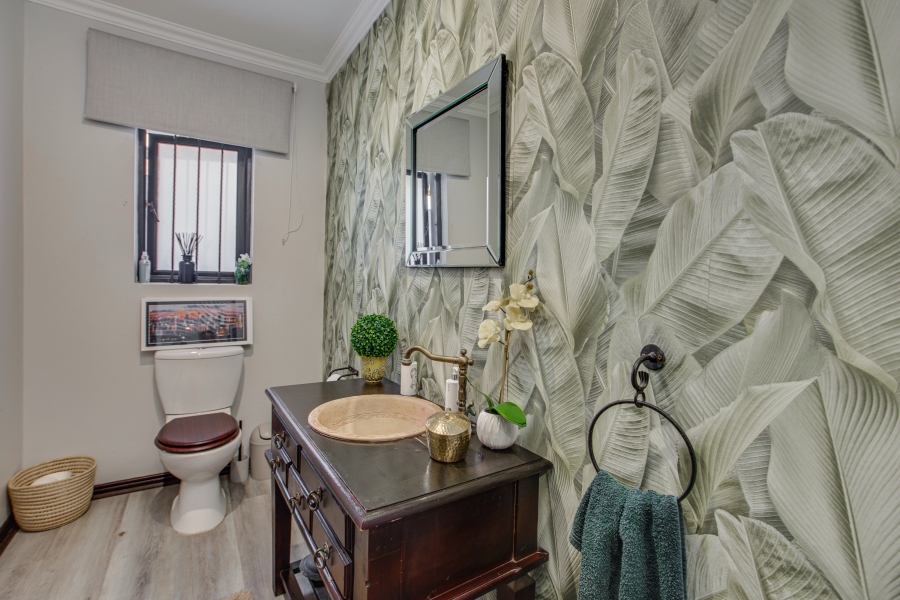 3 Bedroom Property for Sale in Bryanston Gauteng