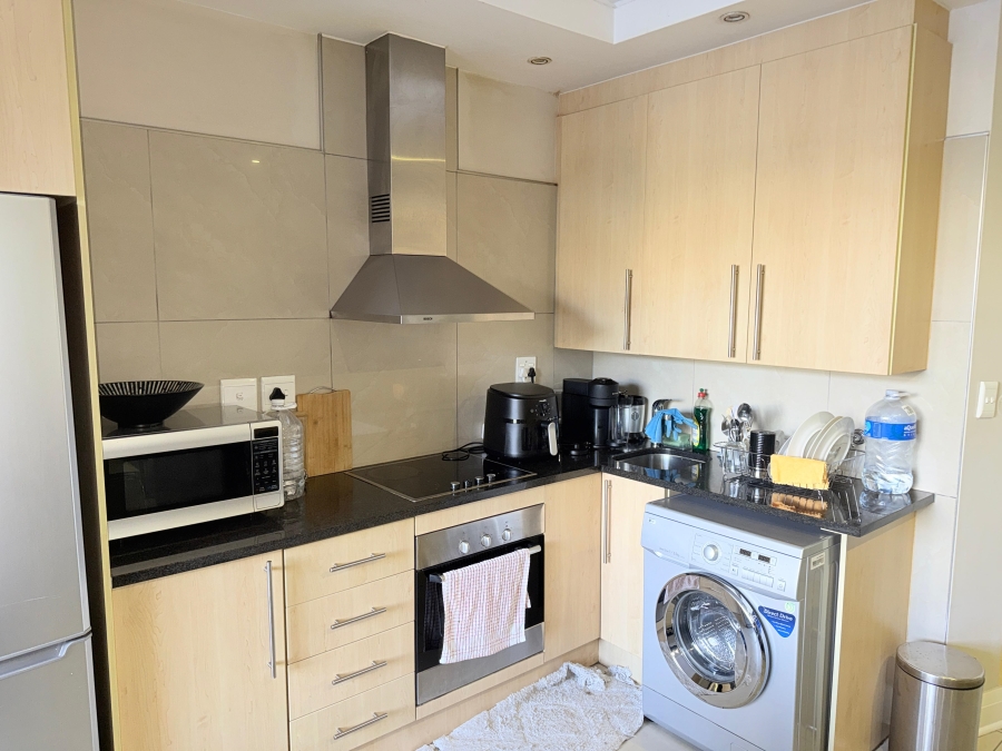 1 Bedroom Property for Sale in Sandown Gauteng