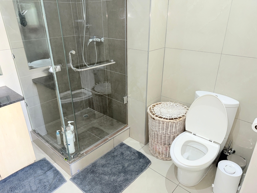 1 Bedroom Property for Sale in Sandown Gauteng